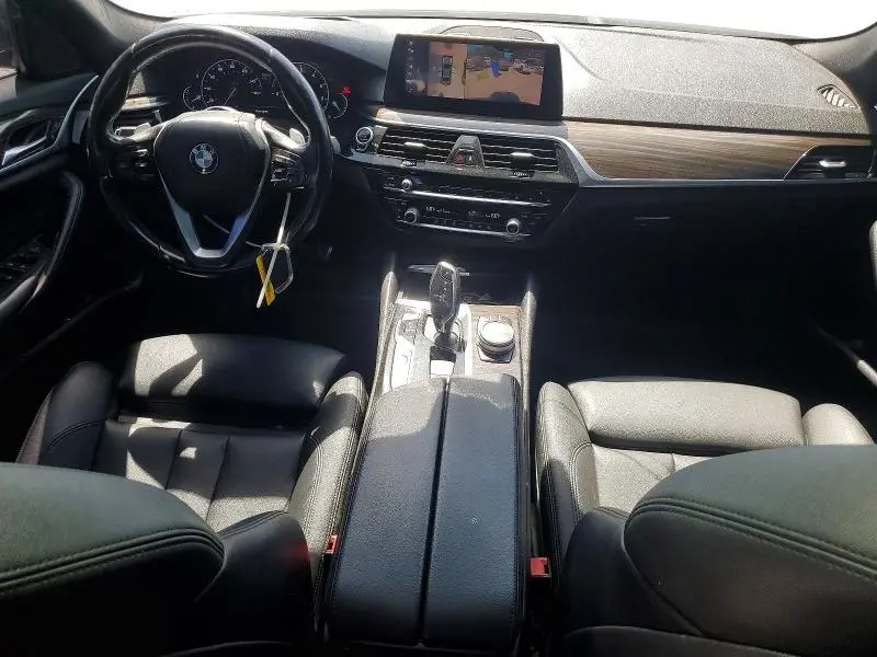 2019 BMW 530 I  