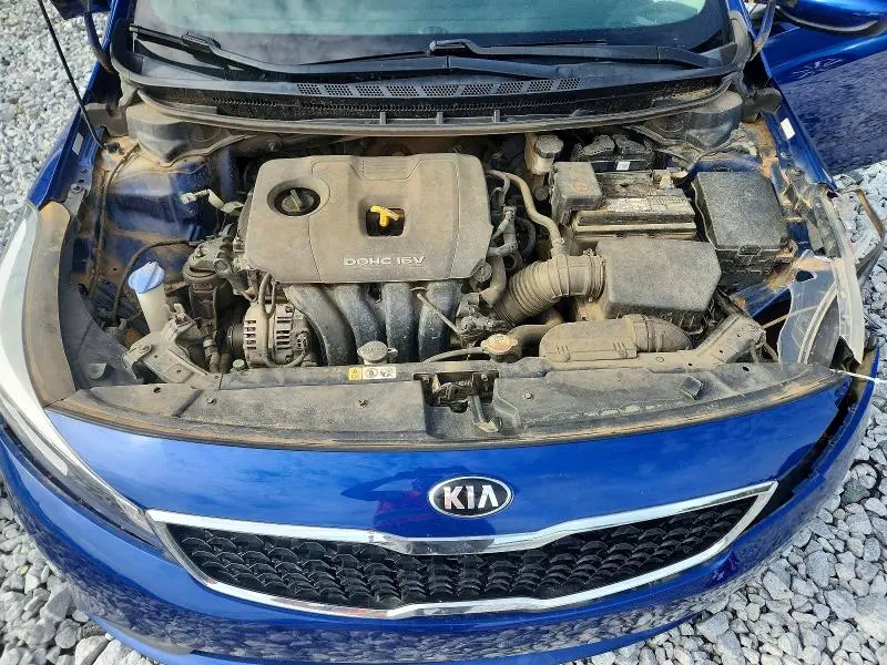 2017 KIA FORTE LX  