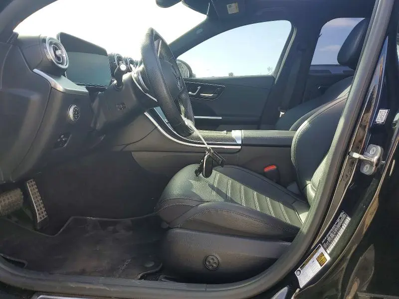 2023 MERCEDES-BENZ C 300  