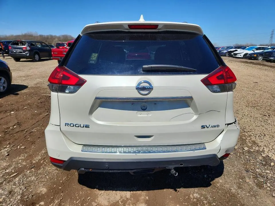 2020 NISSAN ROGUE SV  