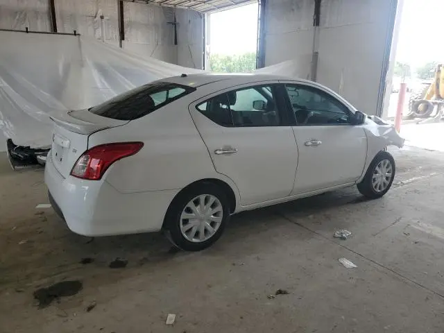2019 NISSAN VERSA S