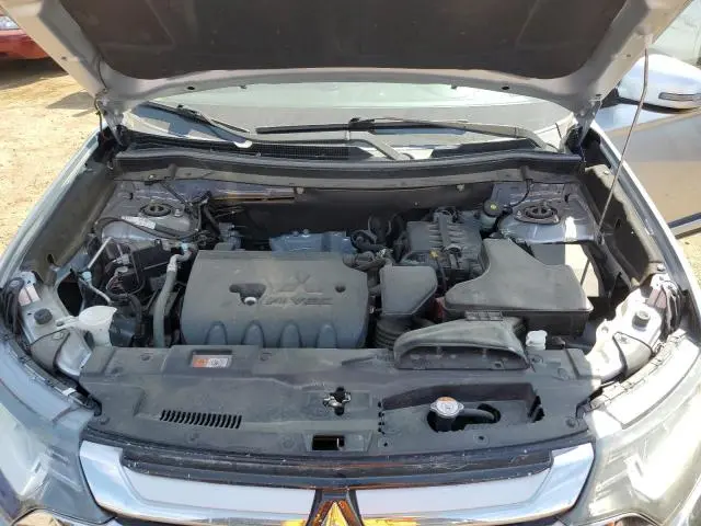 2016 MITSUBISHI OUTLANDER SE  