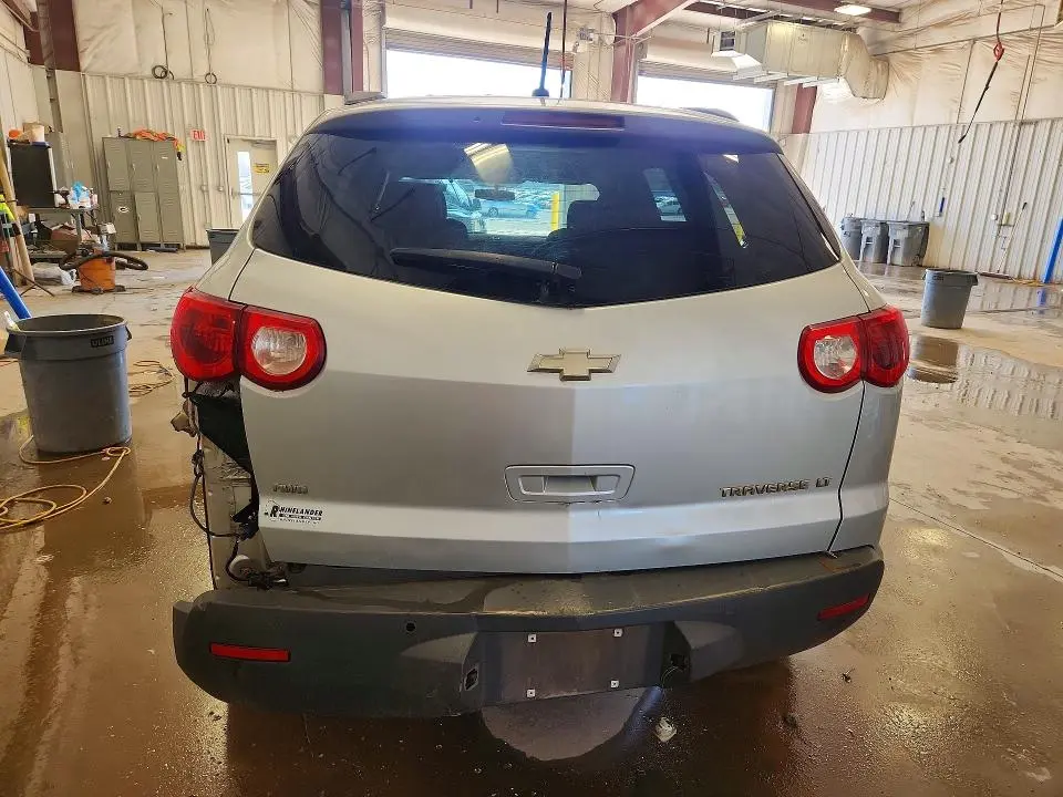 2012 CHEVROLET TRAVERSE LT  