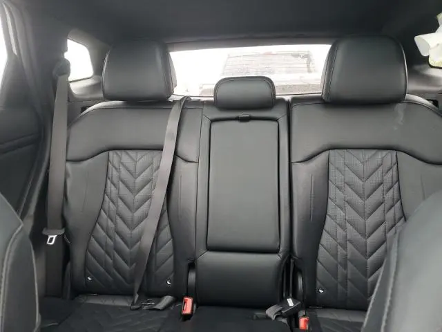 2023 KIA SPORTAGE X-PRO  