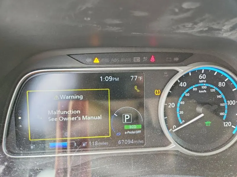 2018 NISSAN LEAF SV  