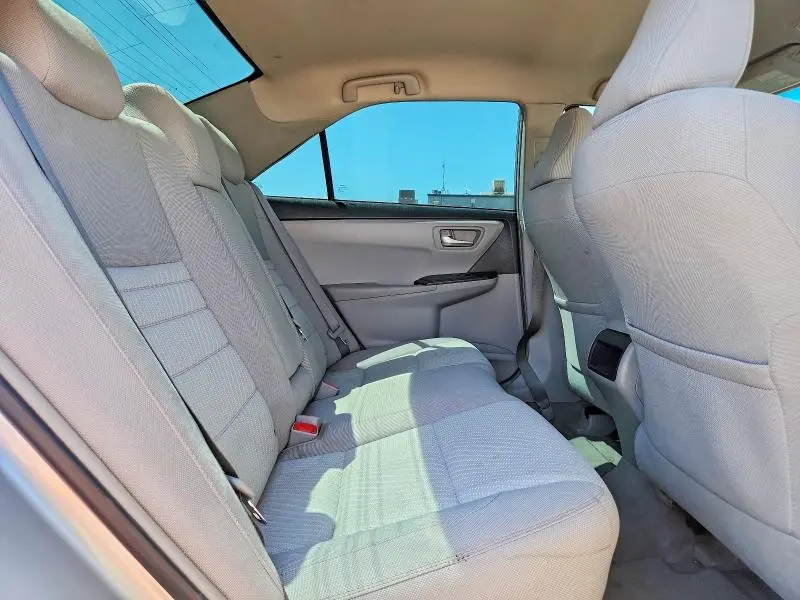 2017 TOYOTA CAMRY LE  