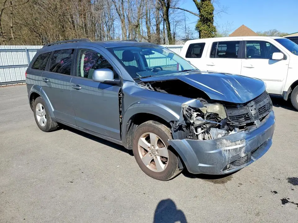2010 DODGE JOURNEY SXT  