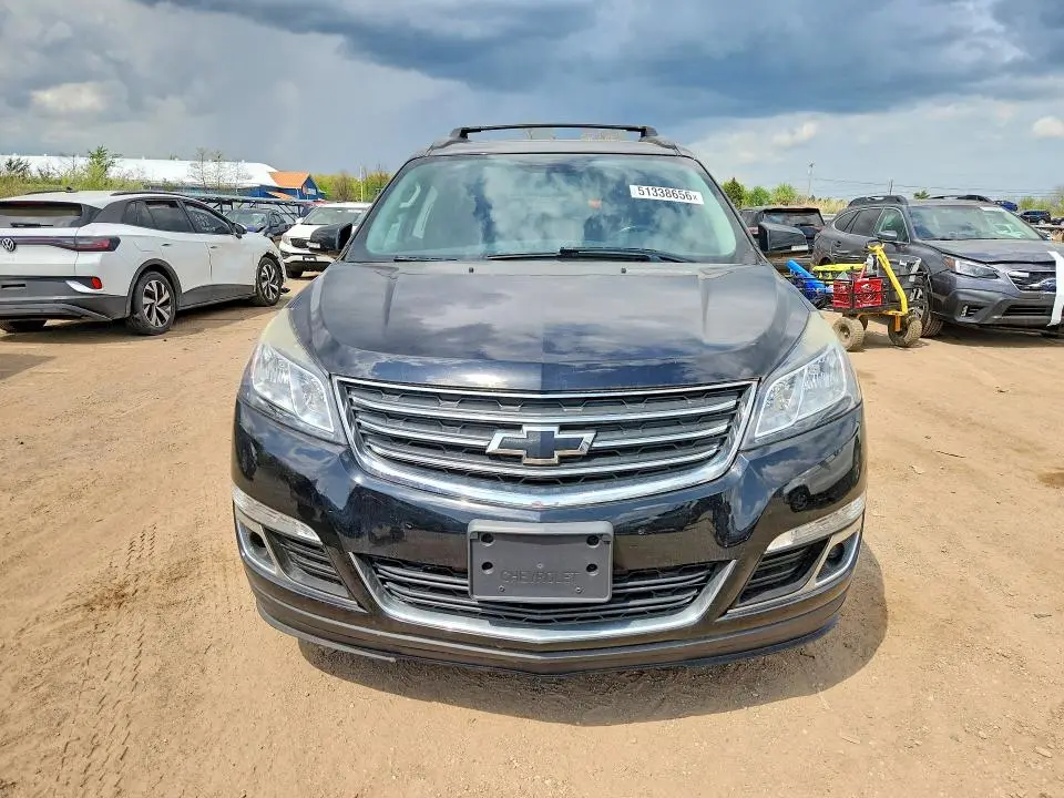 2016 CHEVROLET TRAVERSE LT  