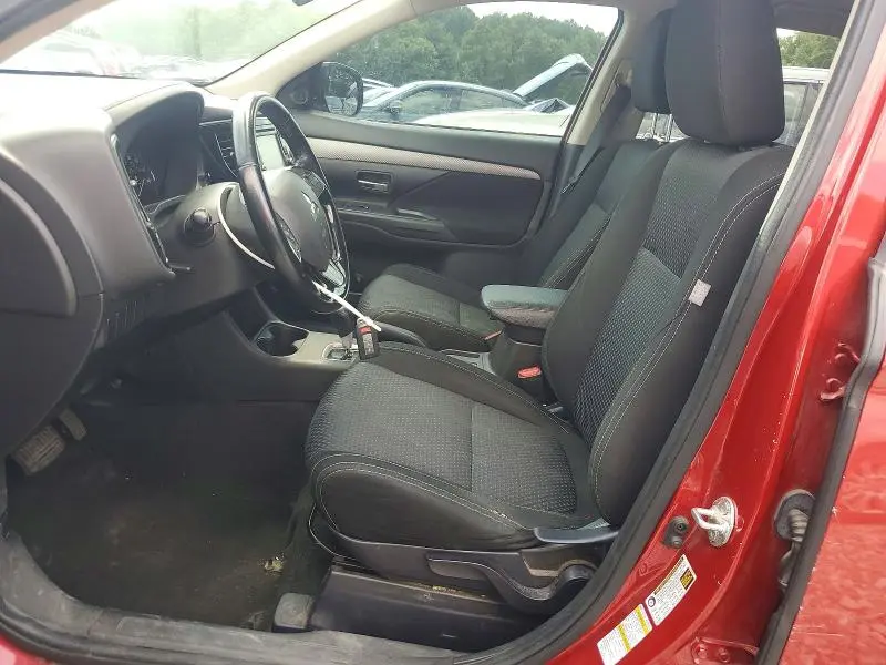 2016 MITSUBISHI OUTLANDER SE  