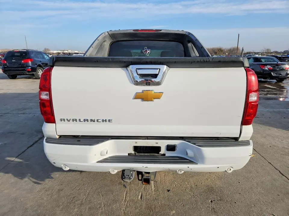 2012 CHEVROLET AVALANCHE LT  