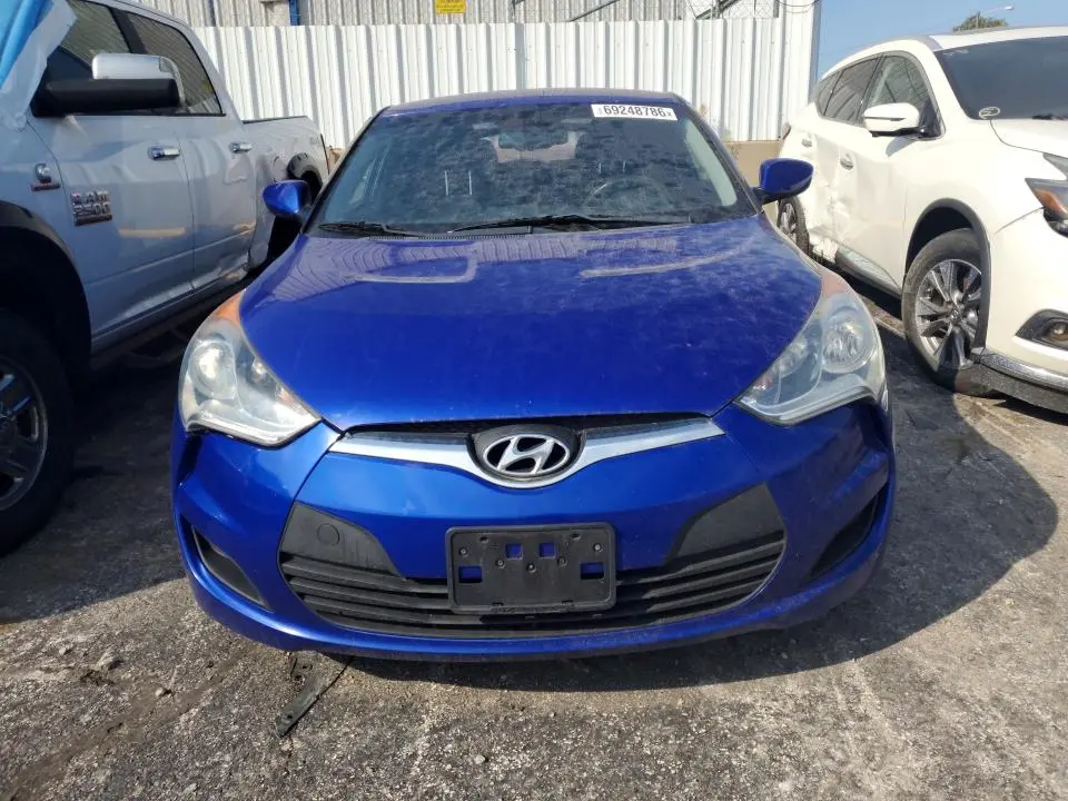 2012 HYUNDAI VELOSTER BASE  