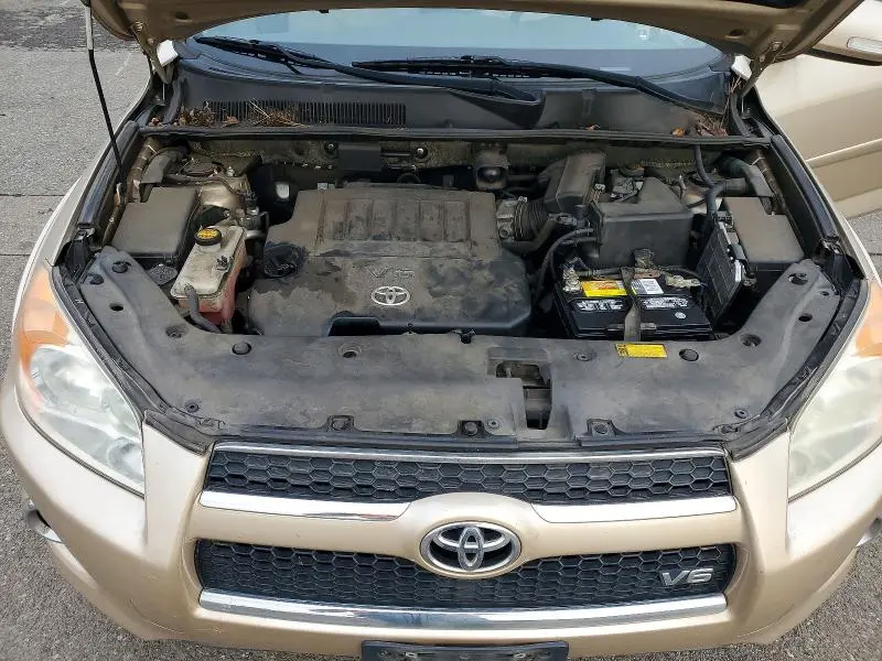 2010 TOYOTA RAV4 LIMITED  