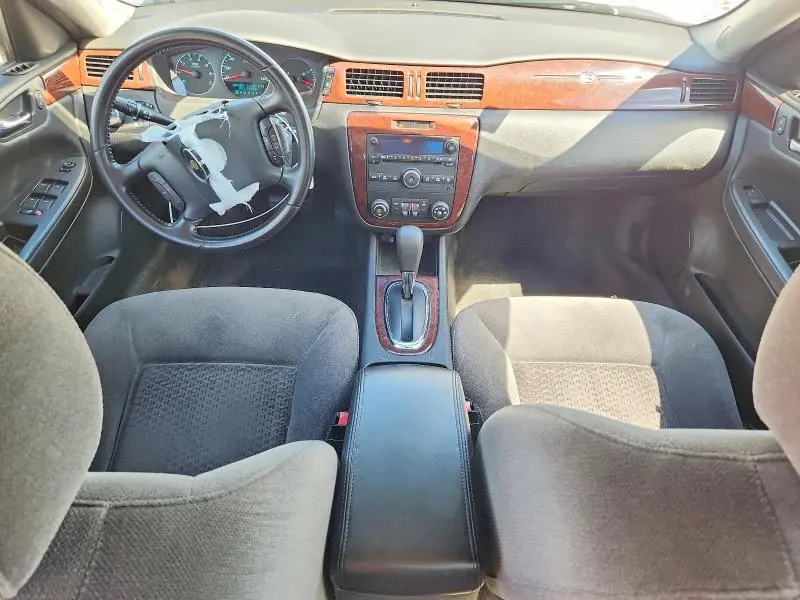 2011 CHEVROLET IMPALA LT  
