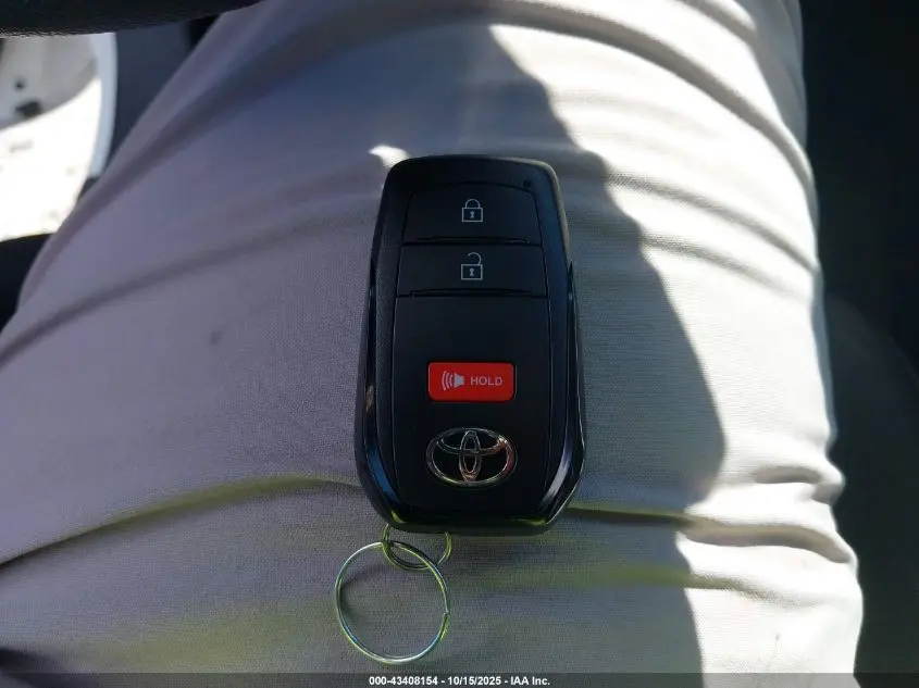 2024 TOYOTA TACOMA SR5 2WD