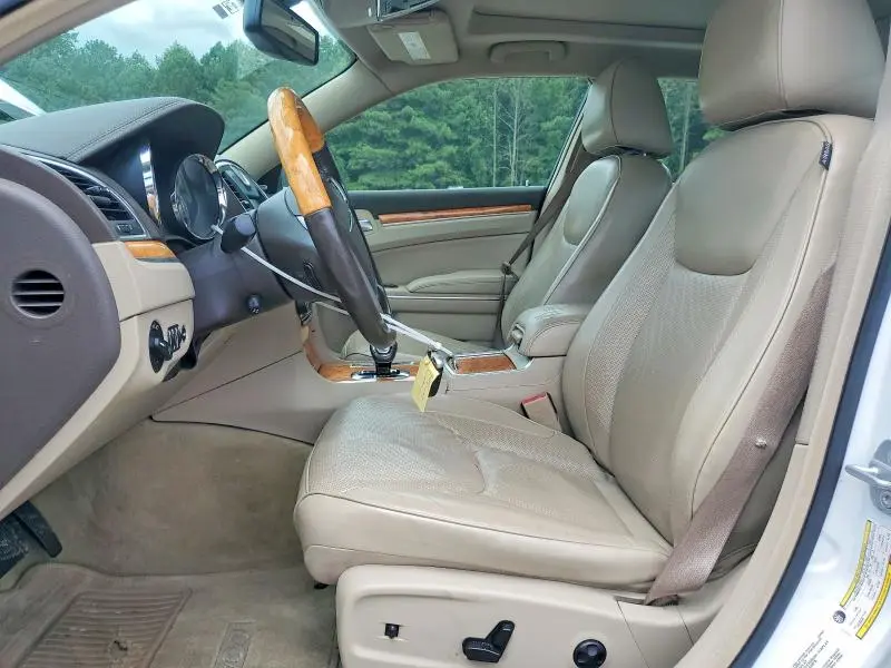 2013 CHRYSLER 300C   