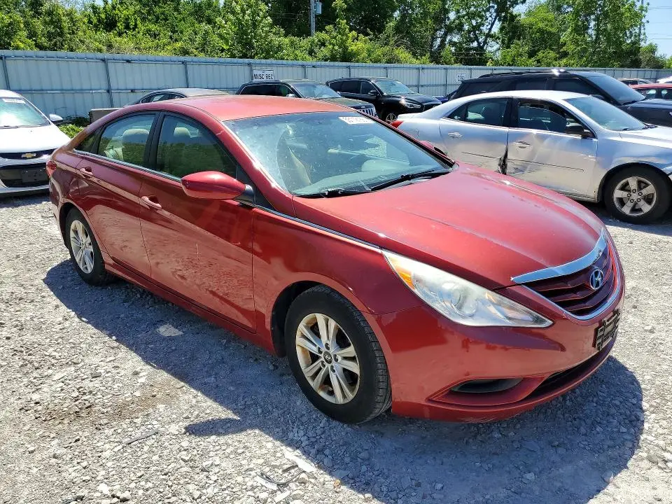 2013 HYUNDAI SONATA GLS  