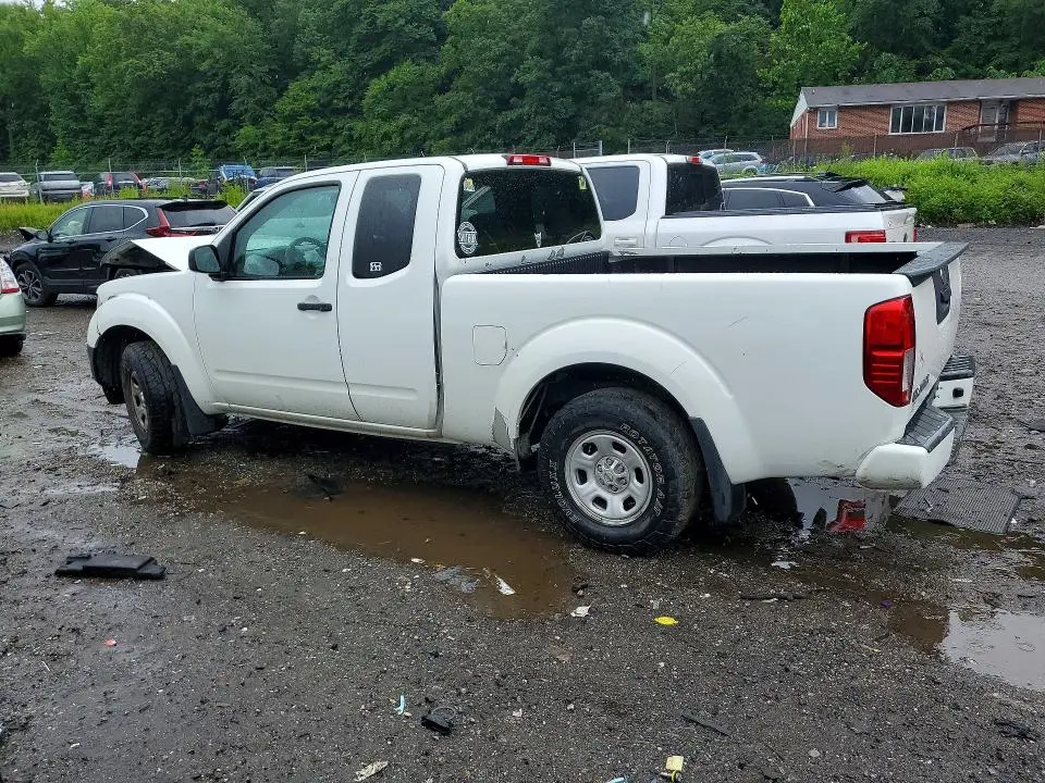 2017 NISSAN FRONTIER S  