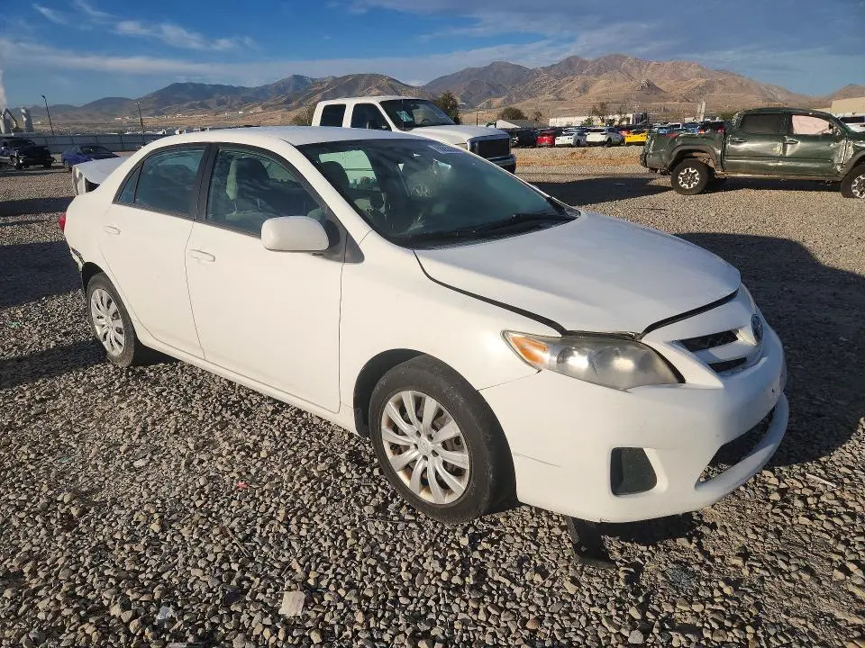 2012 TOYOTA COROLLA LE  