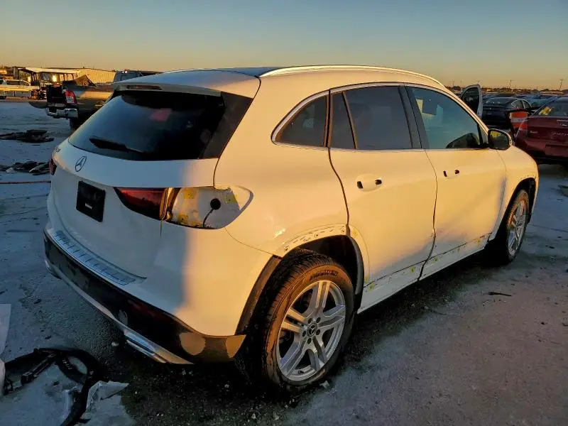2021 MERCEDES-BENZ GLA 250  