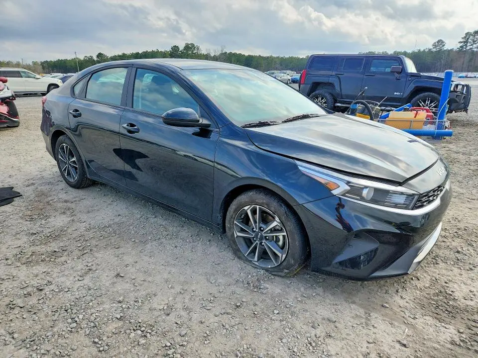 2024 KIA FORTE   