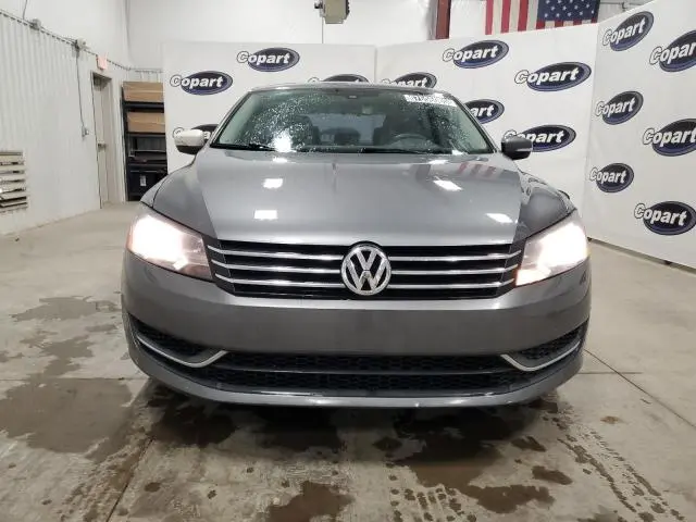 2013 VOLKSWAGEN PASSAT S  