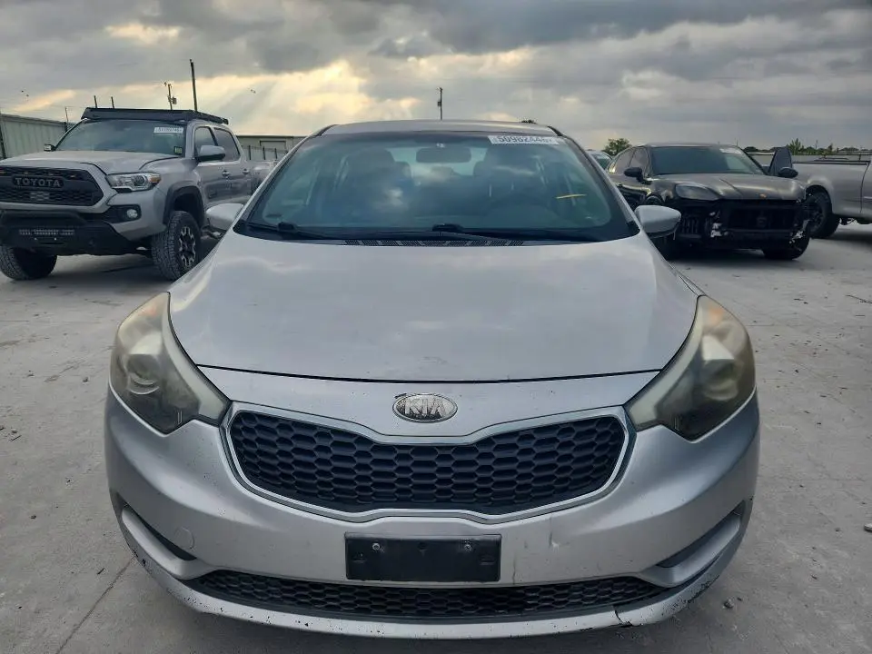 2014 KIA FORTE LX  