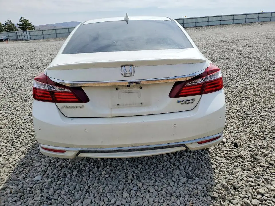 2017 HONDA ACCORD TOURING HYBRID  