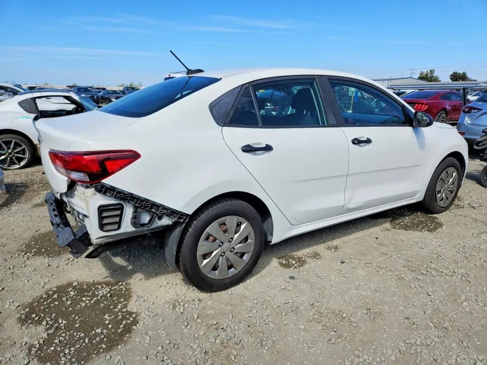 2018 KIA RIO LX  