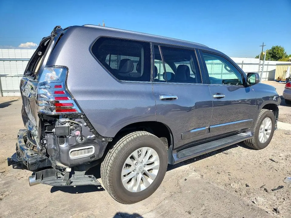 2016 LEXUS GX 460  