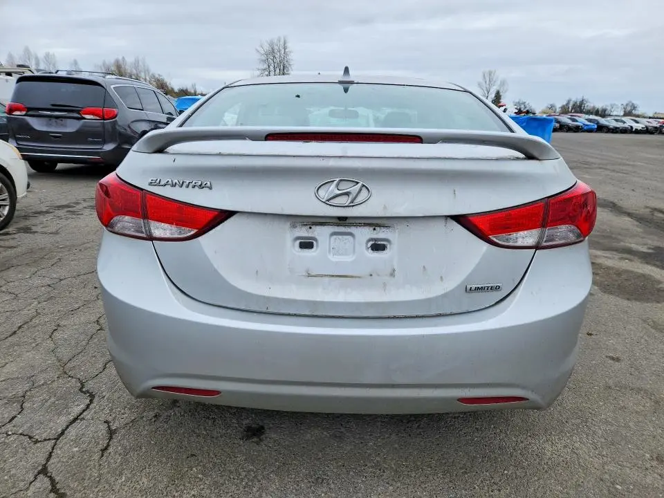 2013 HYUNDAI ELANTRA LIMITED  