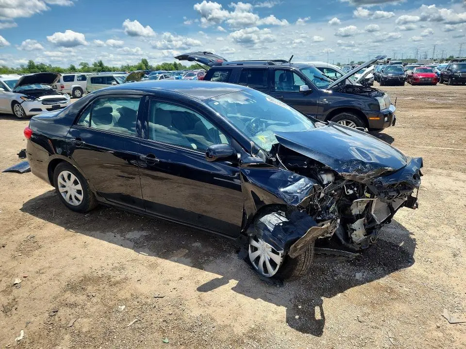 2011 TOYOTA COROLLA LE  