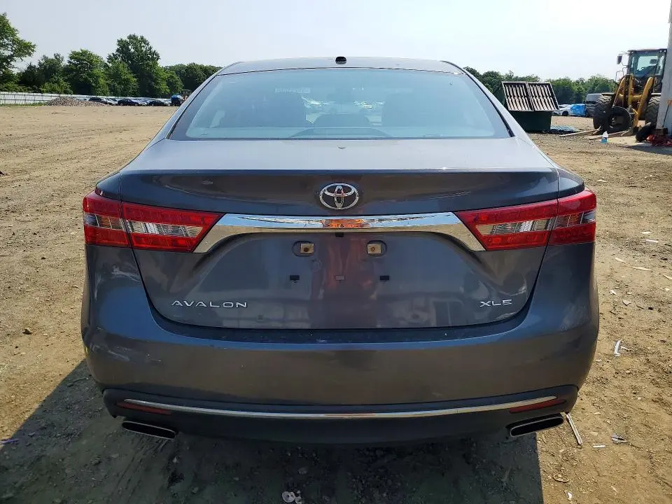 2018 TOYOTA AVALON XLE  