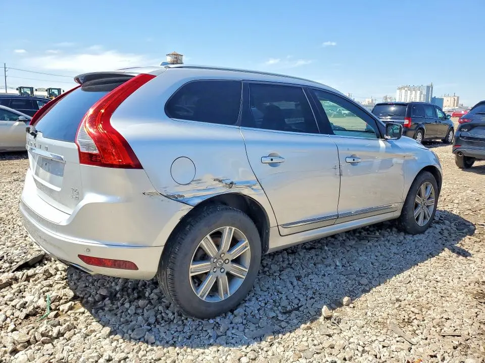 2016 VOLVO XC60 T6 PREMIER  