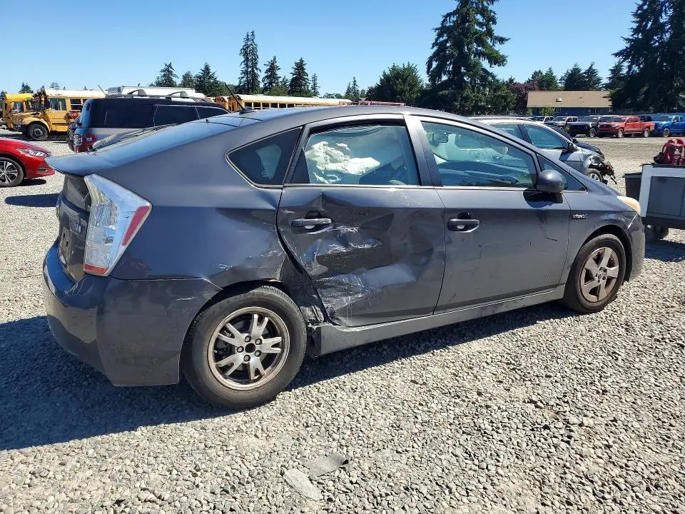 2011 TOYOTA PRIUS TWO  