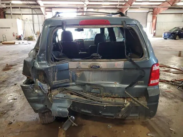 2010 FORD ESCAPE LIMITED  