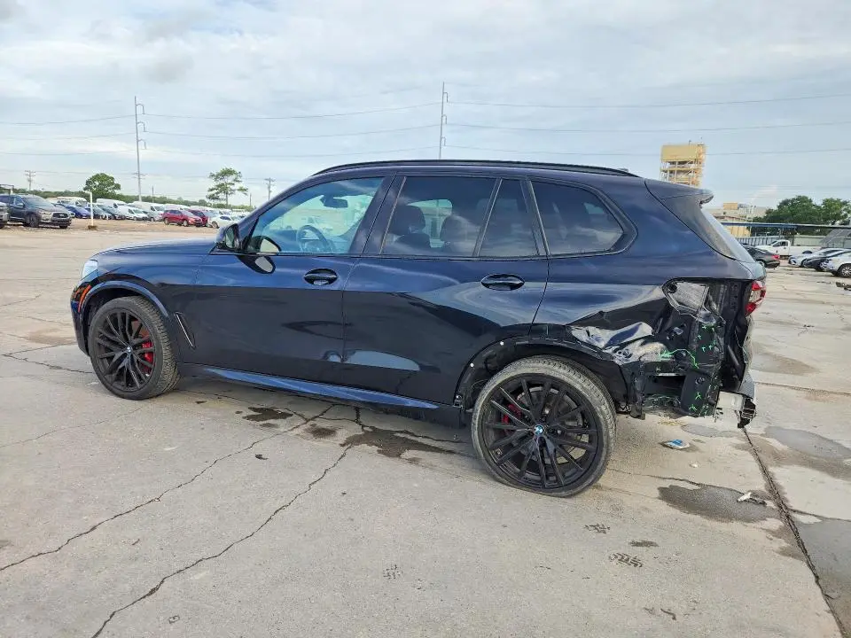 2022 BMW X5 M50I  