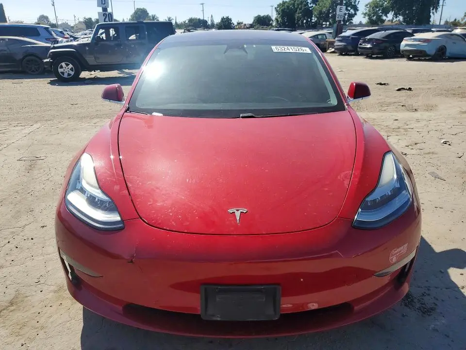 2018 TESLA MODEL 3   