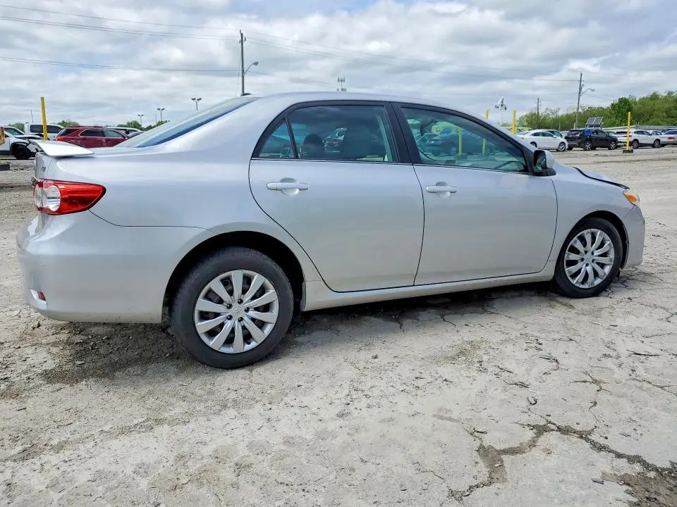 2013 TOYOTA COROLLA LE  
