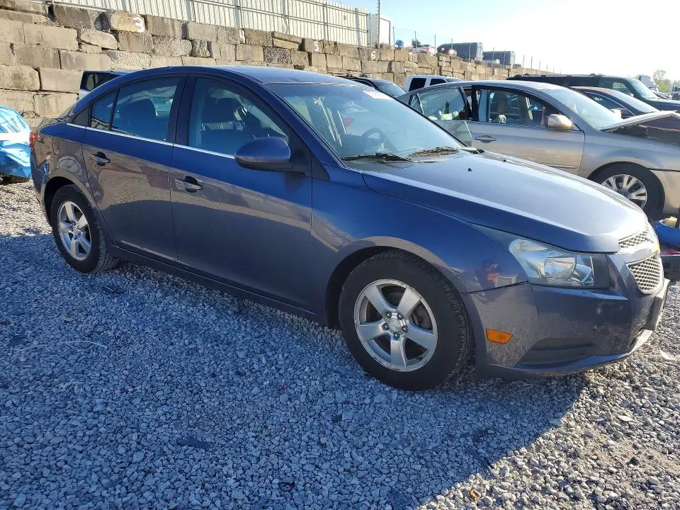 2013 CHEVROLET CRUZE LT  
