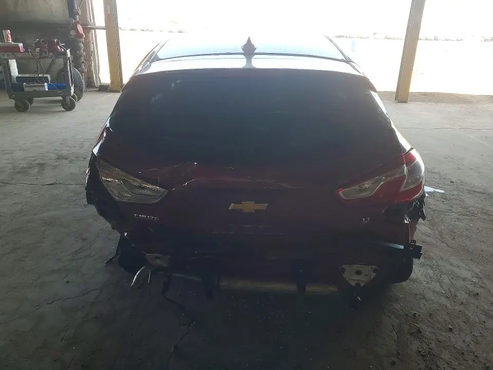 2018 CHEVROLET CRUZE LT  