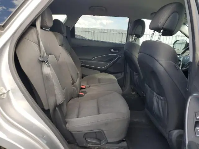2016 HYUNDAI SANTA FE SE  