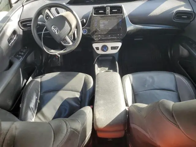 2017 TOYOTA PRIUS   