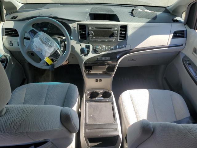 2014 TOYOTA SIENNA LE