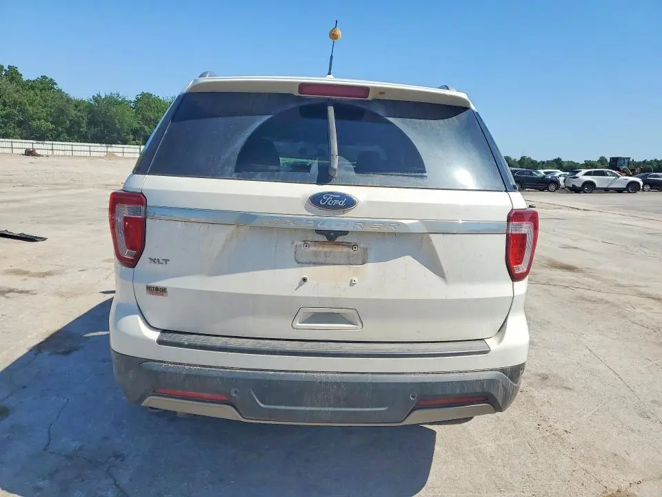 2019 FORD EXPLORER XLT  