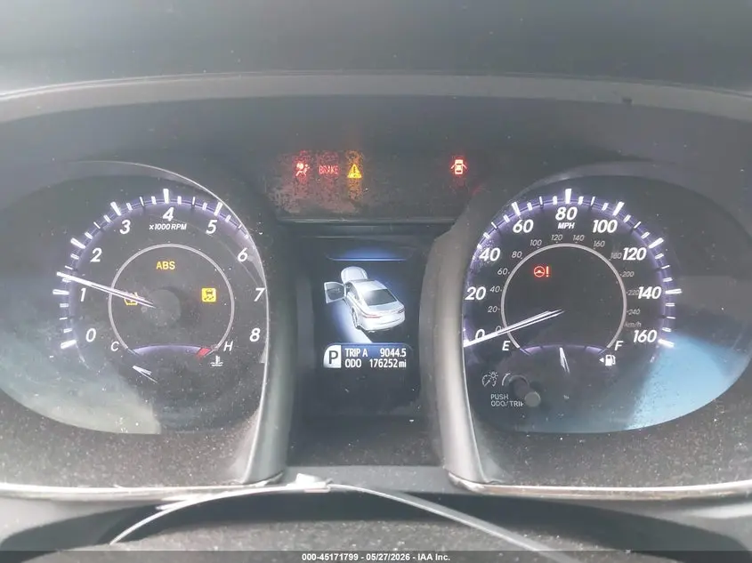 2015 TOYOTA AVALON XLE