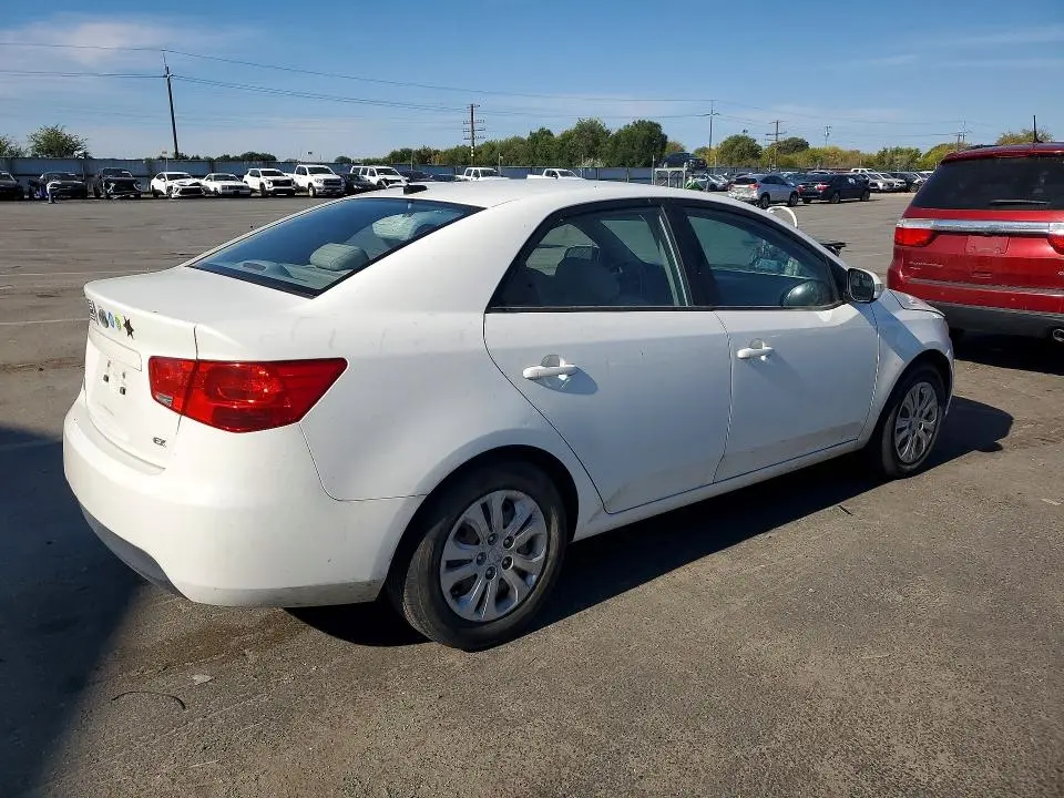 2010 KIA FORTE EX  