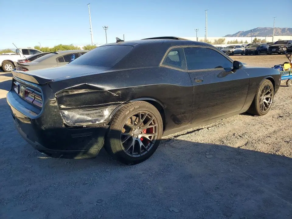2016 DODGE CHALLENGER SRT 392  