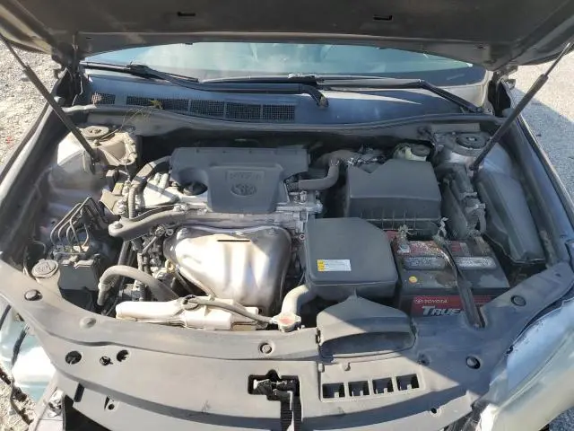 2016 TOYOTA CAMRY LE  