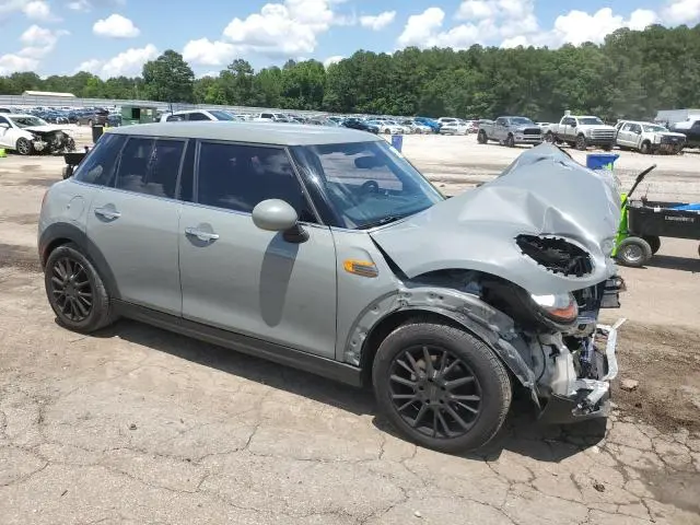 2018 MINI COOPER   