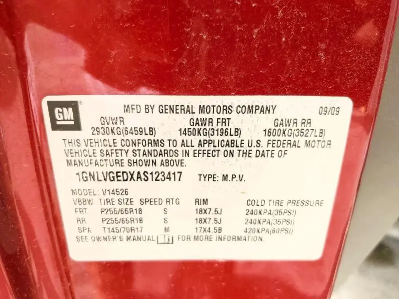2010 CHEVROLET TRAVERSE LT  